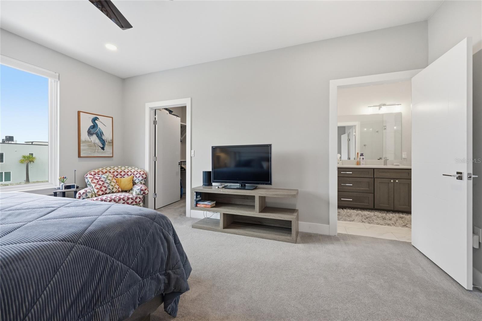 THE VUE AT CELEBRATION POINTE - Residential