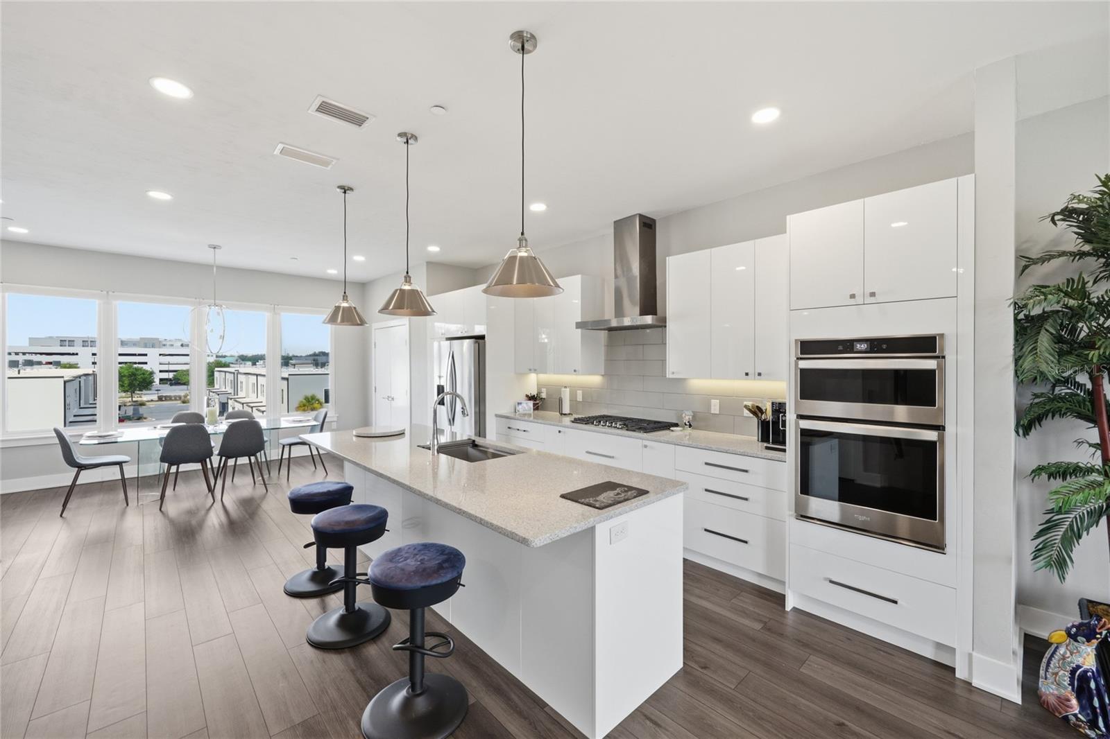 THE VUE AT CELEBRATION POINTE - Residential