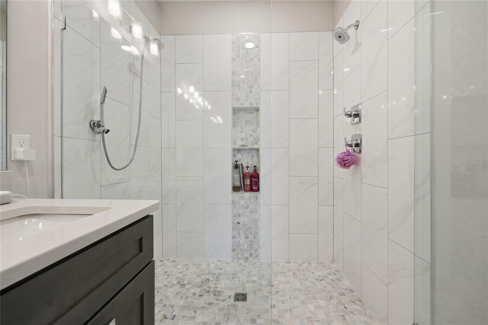 THE VUE AT CELEBRATION POINTE - Residential