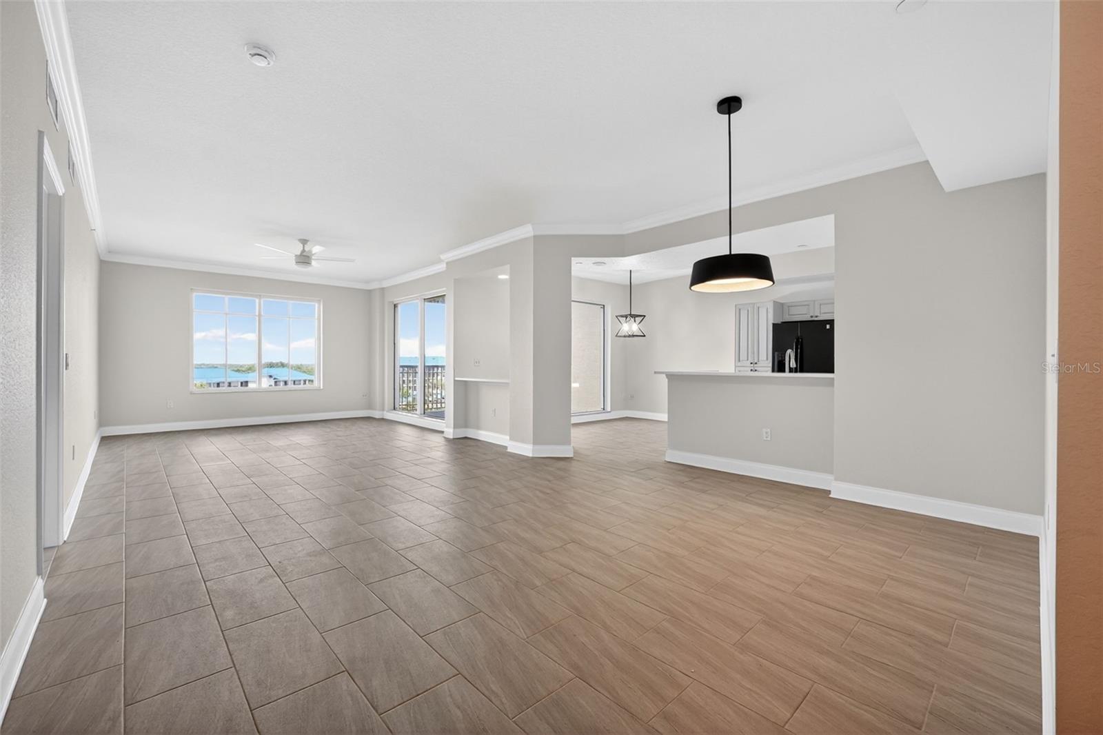 265 MINORCA BEACH WAY 505