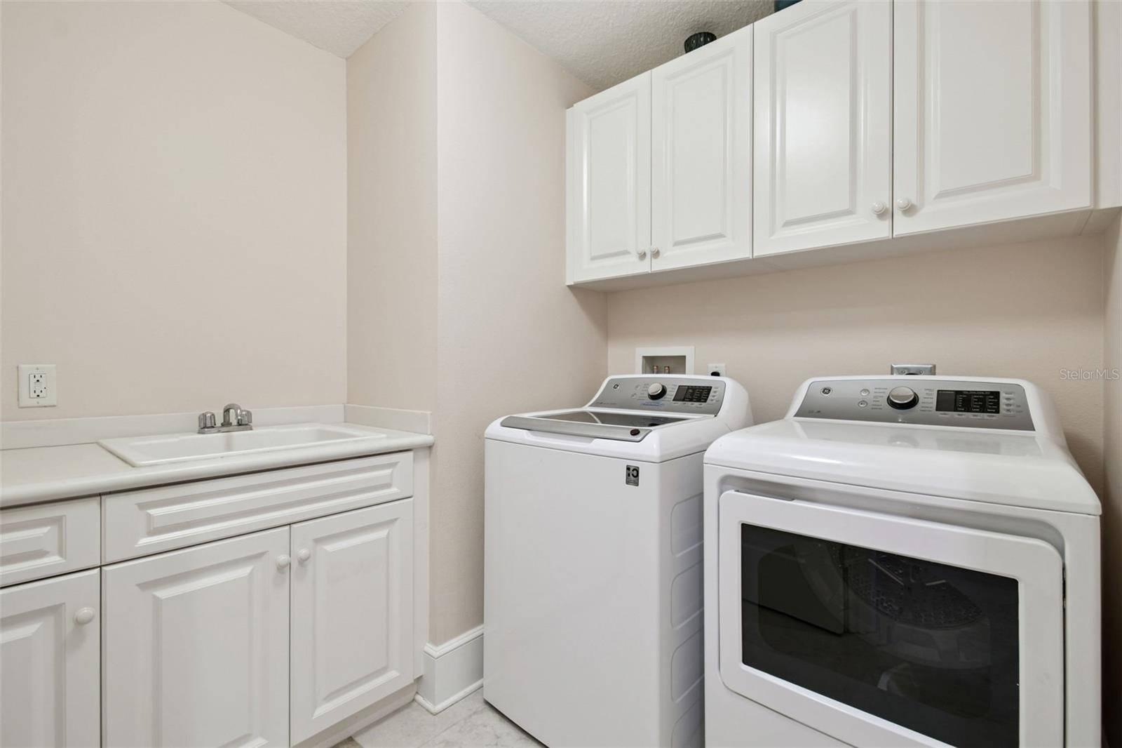 THE BELLAMY ON THE BAYSHORE A CONDOMINIUM - Residential