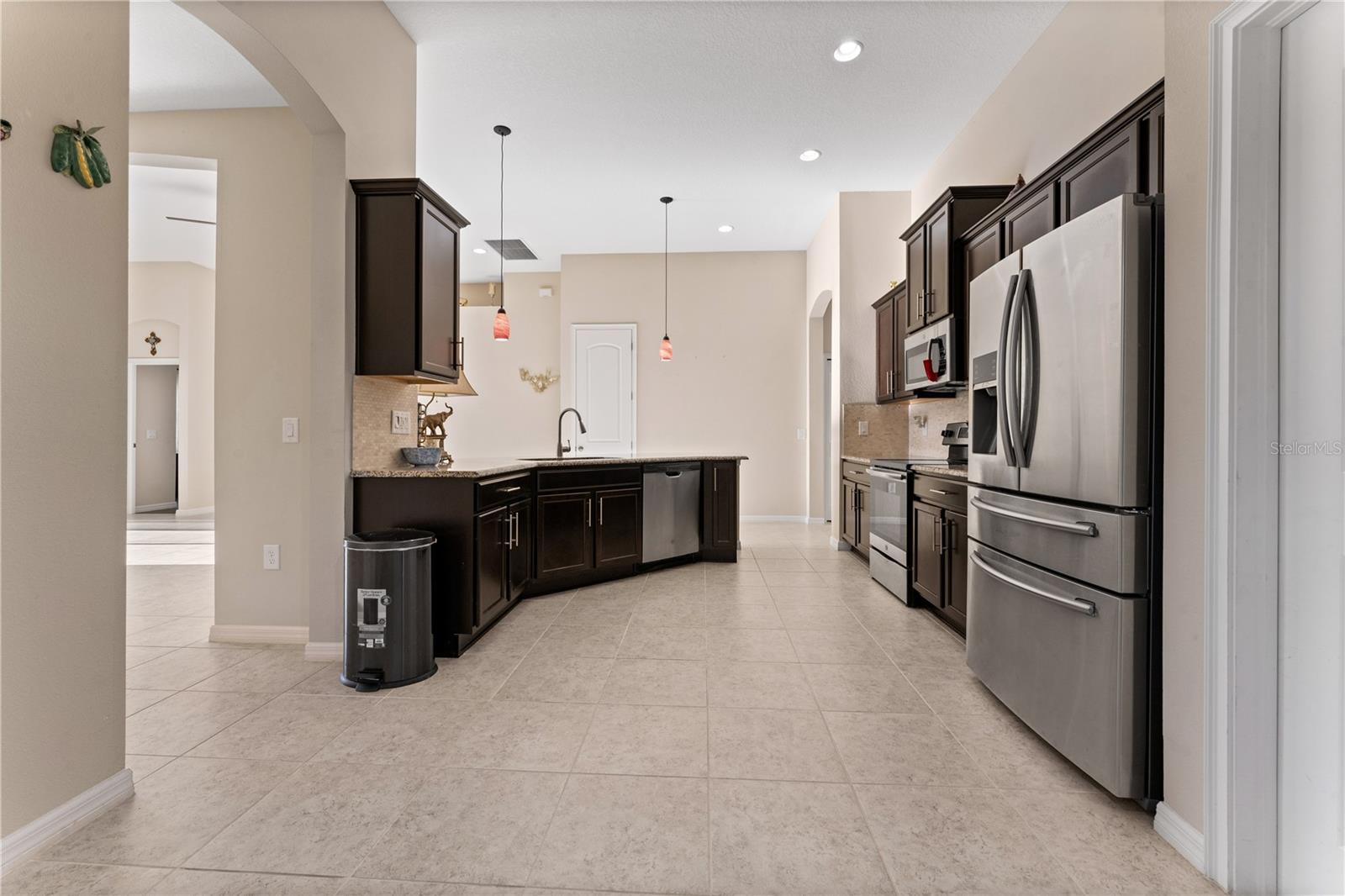 VILLAGES AT AVALON 3B-2 - Residential