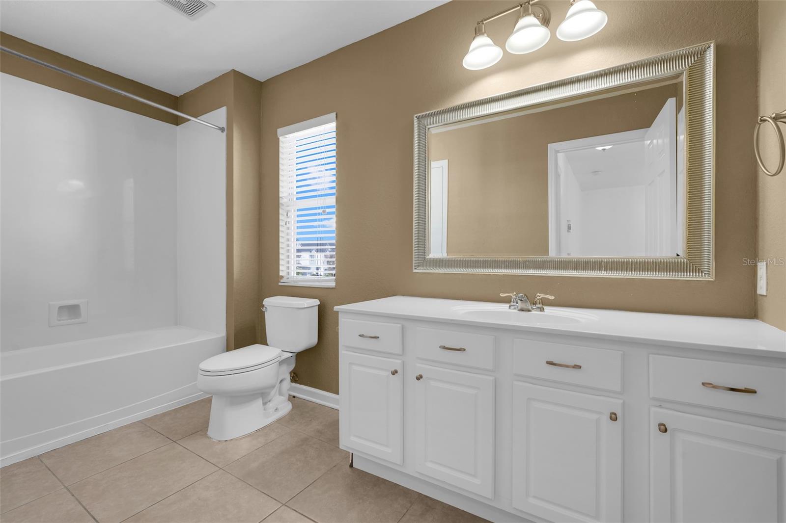 SPRING ISLE - Residential