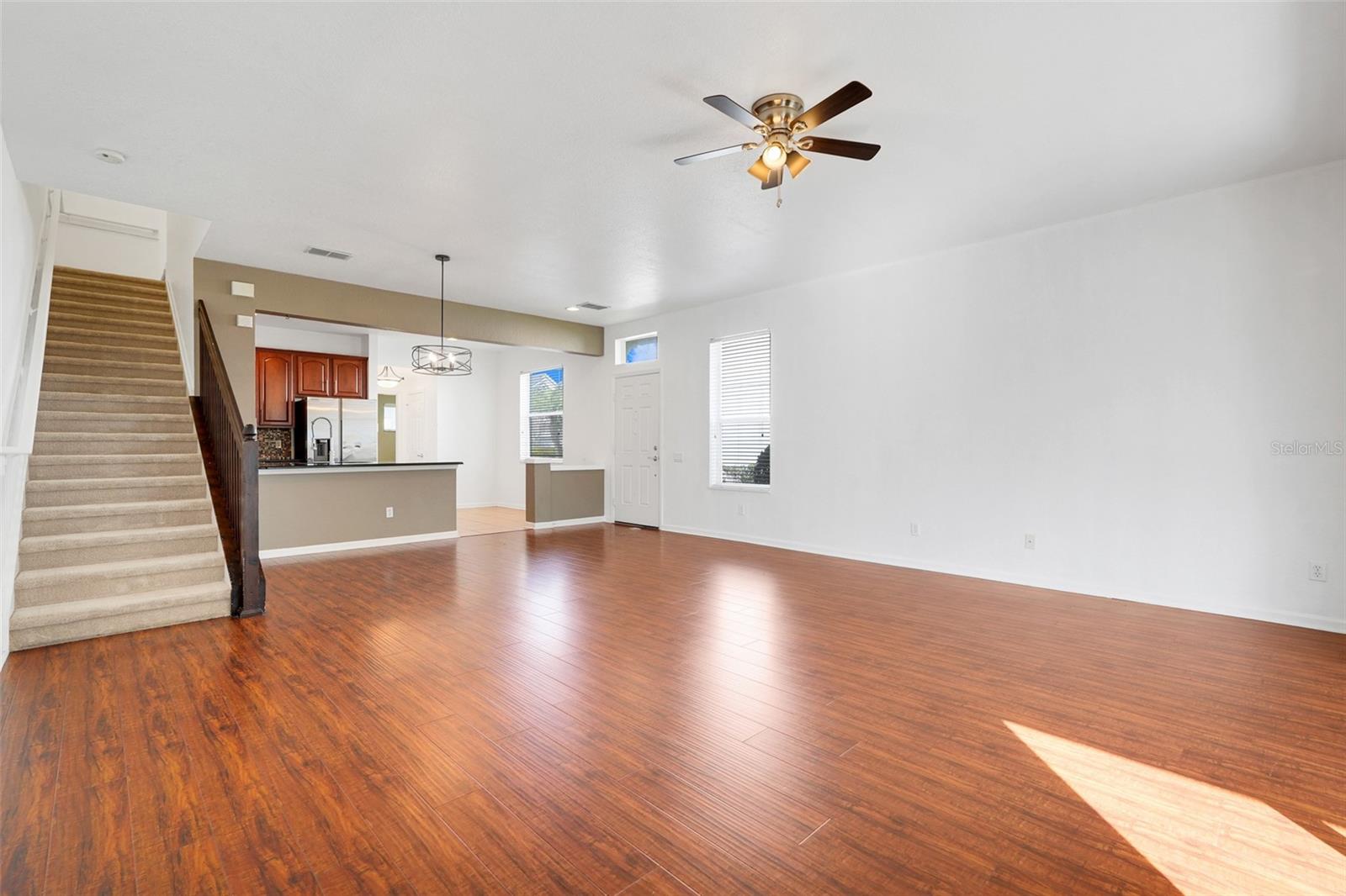 SPRING ISLE - Residential