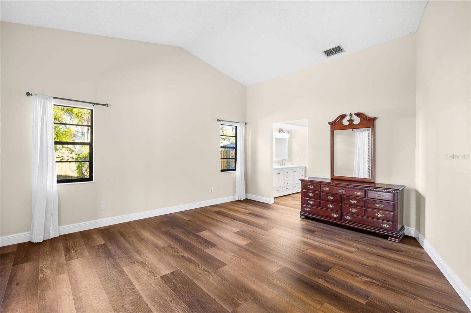 DOVE HOLLOW-UNIT II - Residential