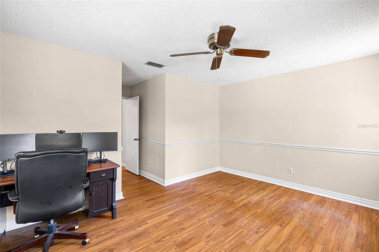 DOVE HOLLOW-UNIT II - Residential