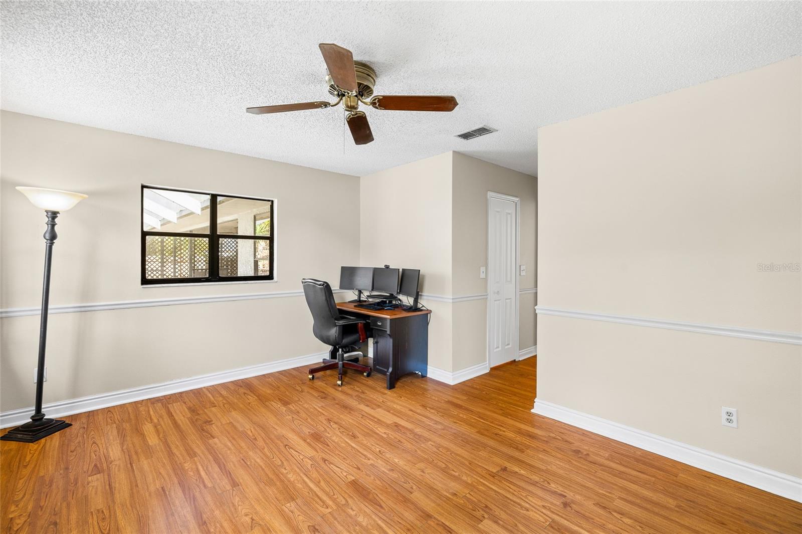 DOVE HOLLOW-UNIT II - Residential