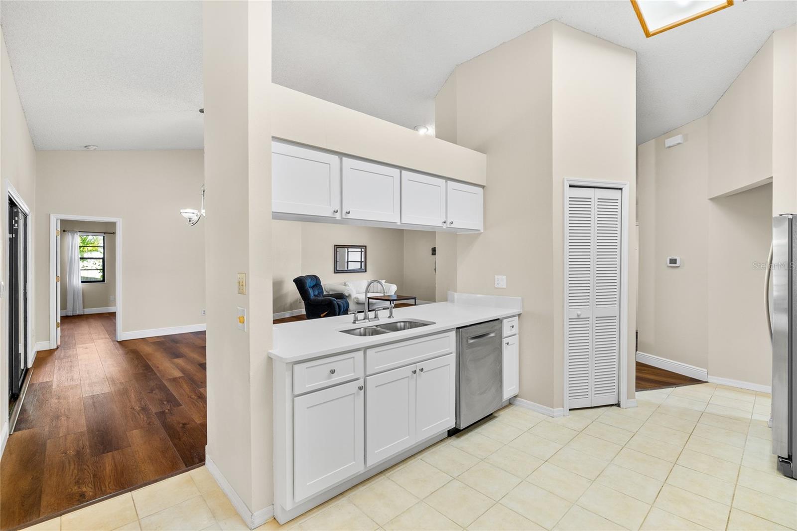 DOVE HOLLOW-UNIT II - Residential