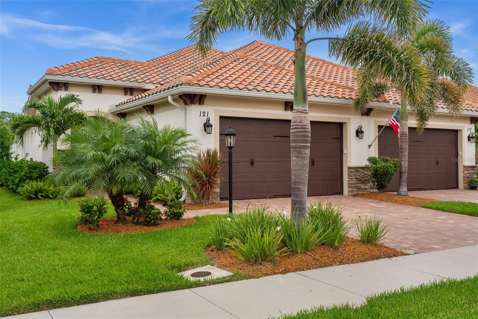 121 COLEBROOK COURT