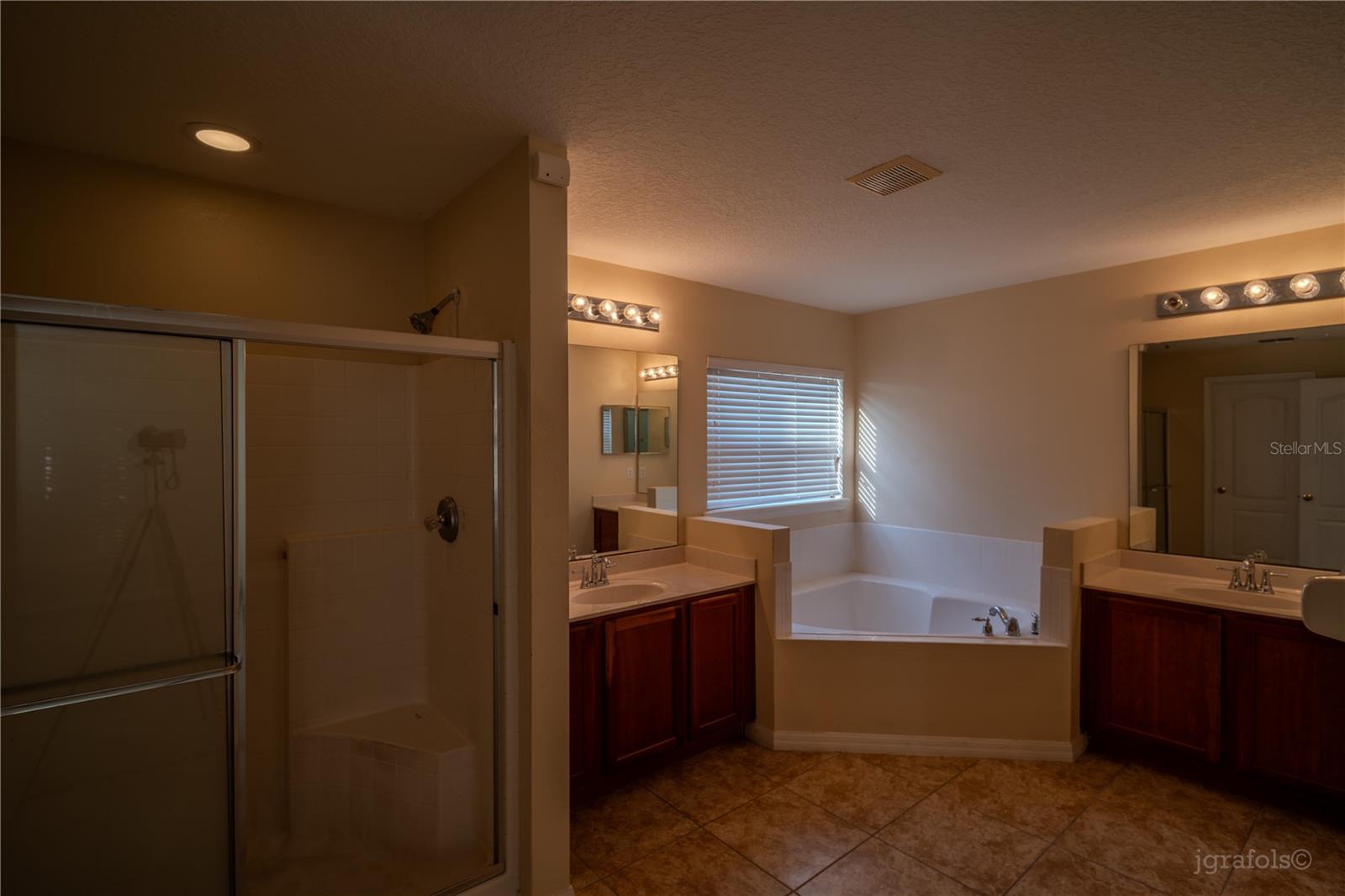 CYPRESS SHADOWS UNIT 2 - Residential Lease
