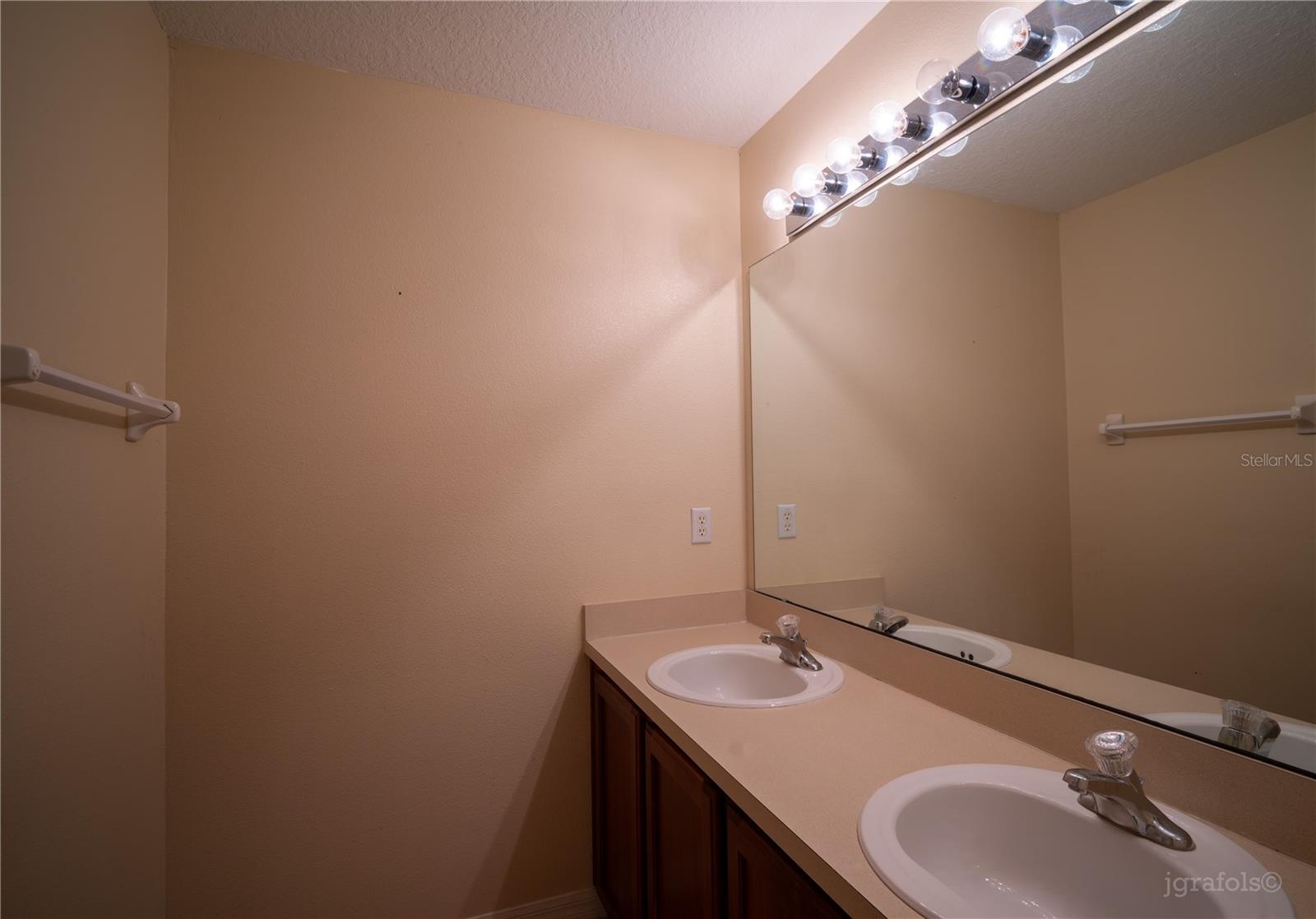 CYPRESS SHADOWS UNIT 2 - Residential Lease