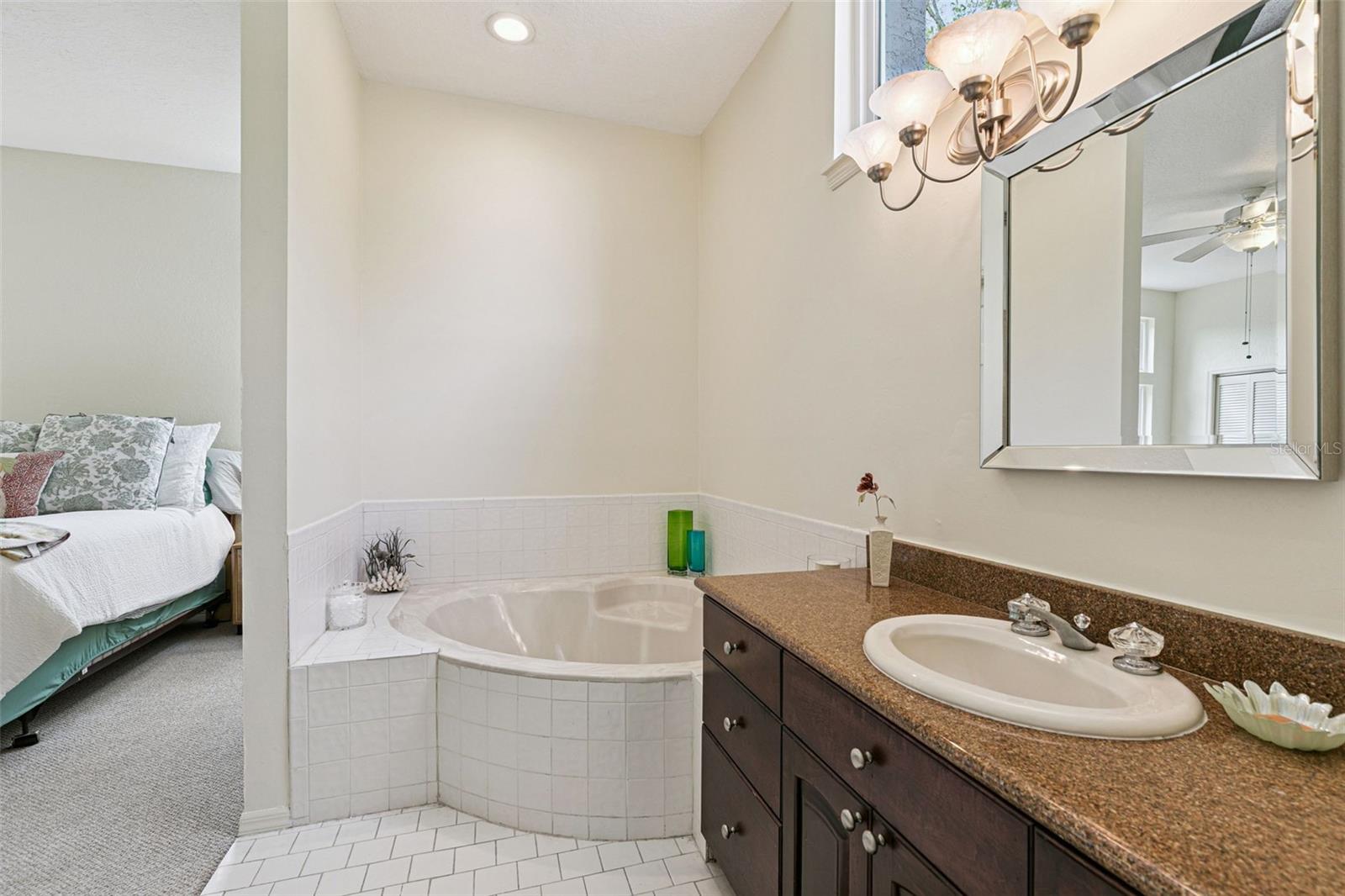 HEATHROW - Residential