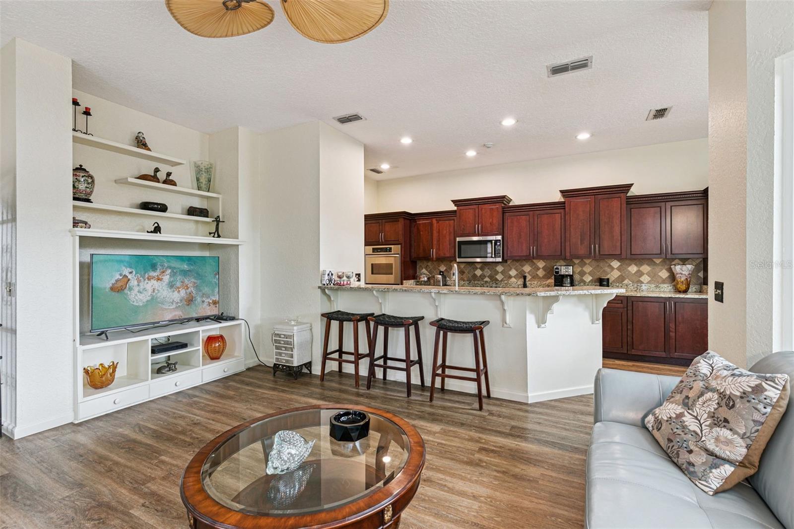 HEATHROW - Residential