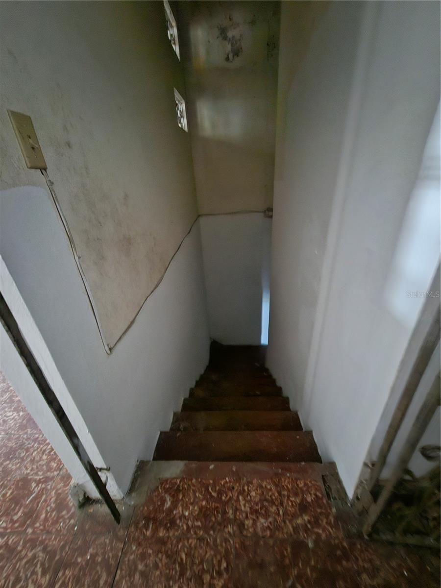 151 ROOSEVELT AVE - 160 O'NEIL ST. - Commercial Sale