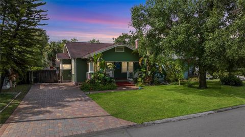 Photo of 216 W South Avenue, Tampa, FL 33603 (MLS # TB8393556)