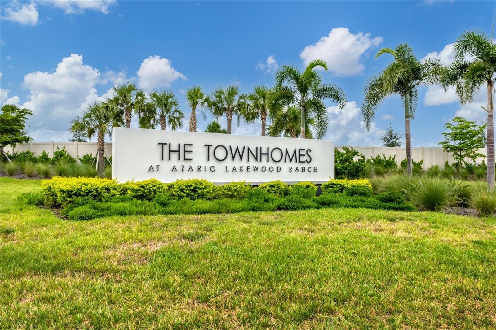 TOWNHOMES/AZARIO - Residential Lease