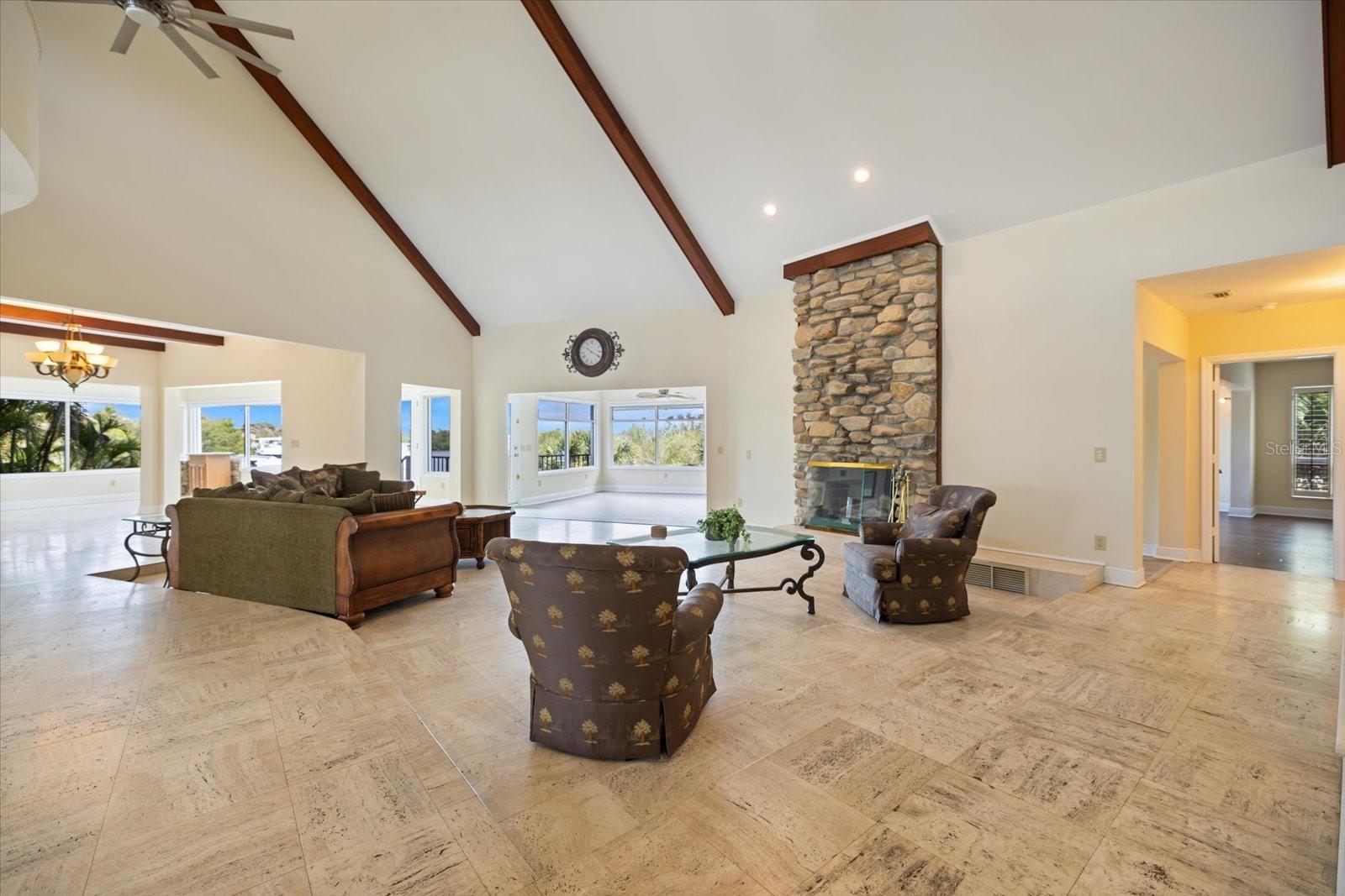 ACREAGE & UNREC - Residential