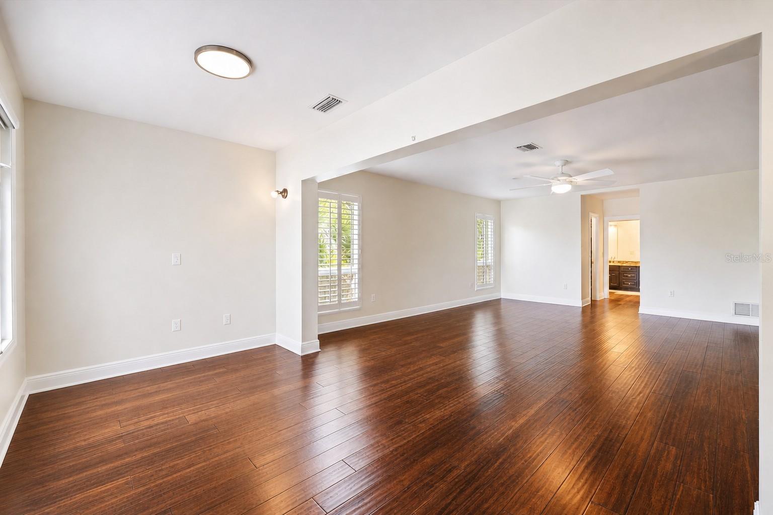 ACREAGE & UNREC - Residential