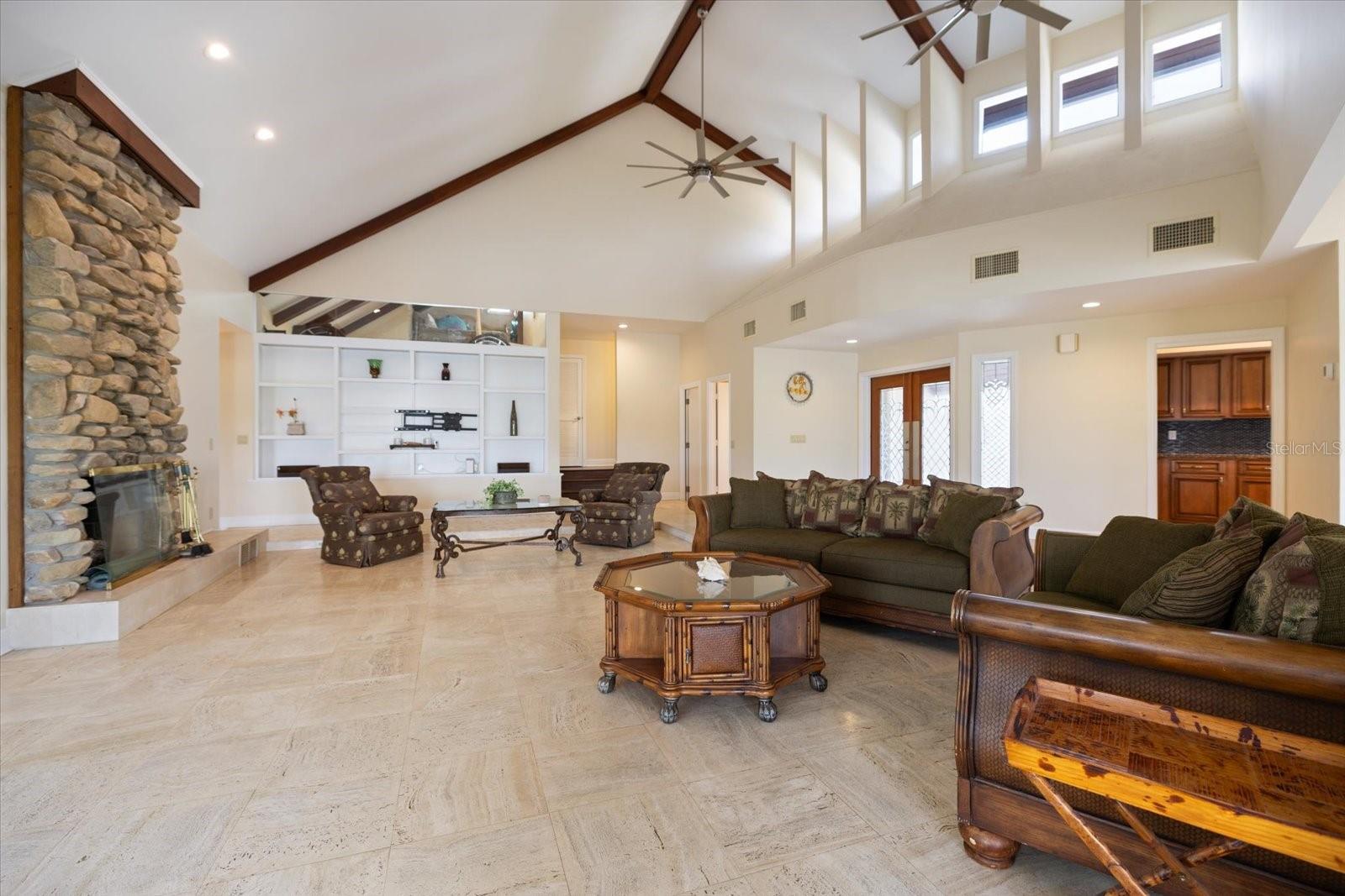 ACREAGE & UNREC - Residential