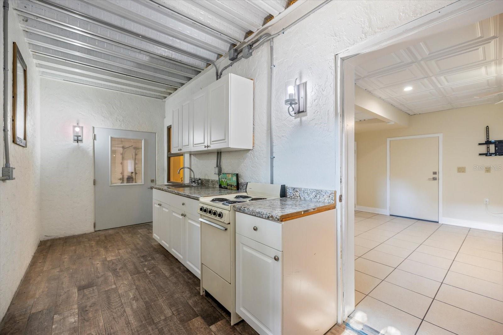 ACREAGE & UNREC - Residential