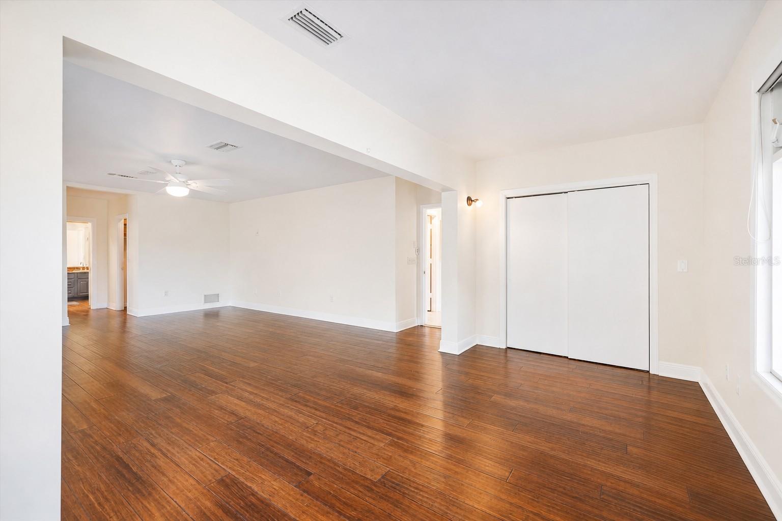 ACREAGE & UNREC - Residential
