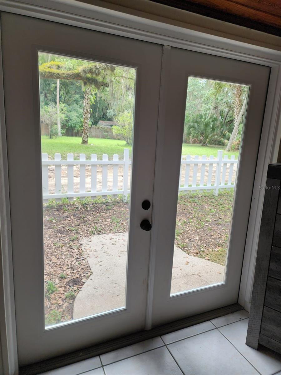 JOSE PARK SUB - Residential Lease