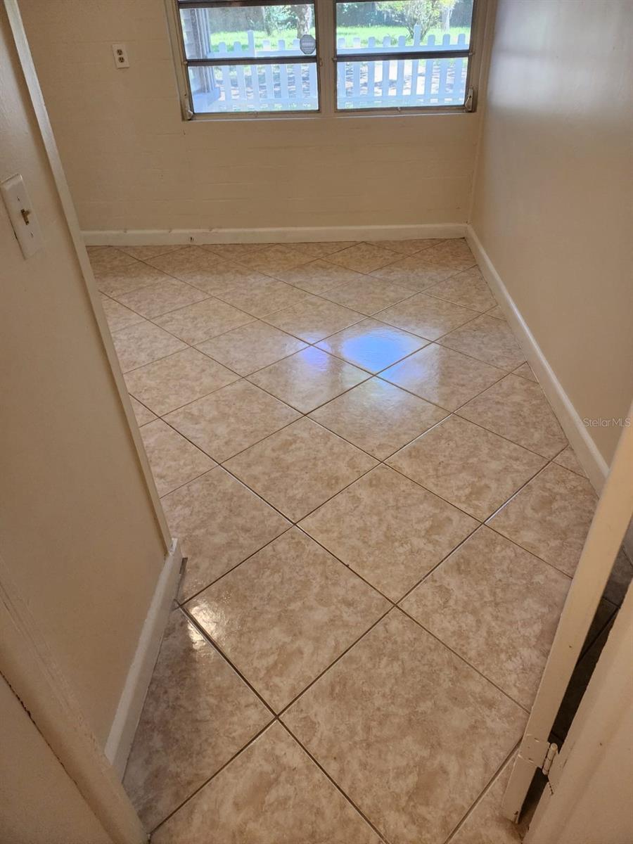 JOSE PARK SUB - Residential Lease