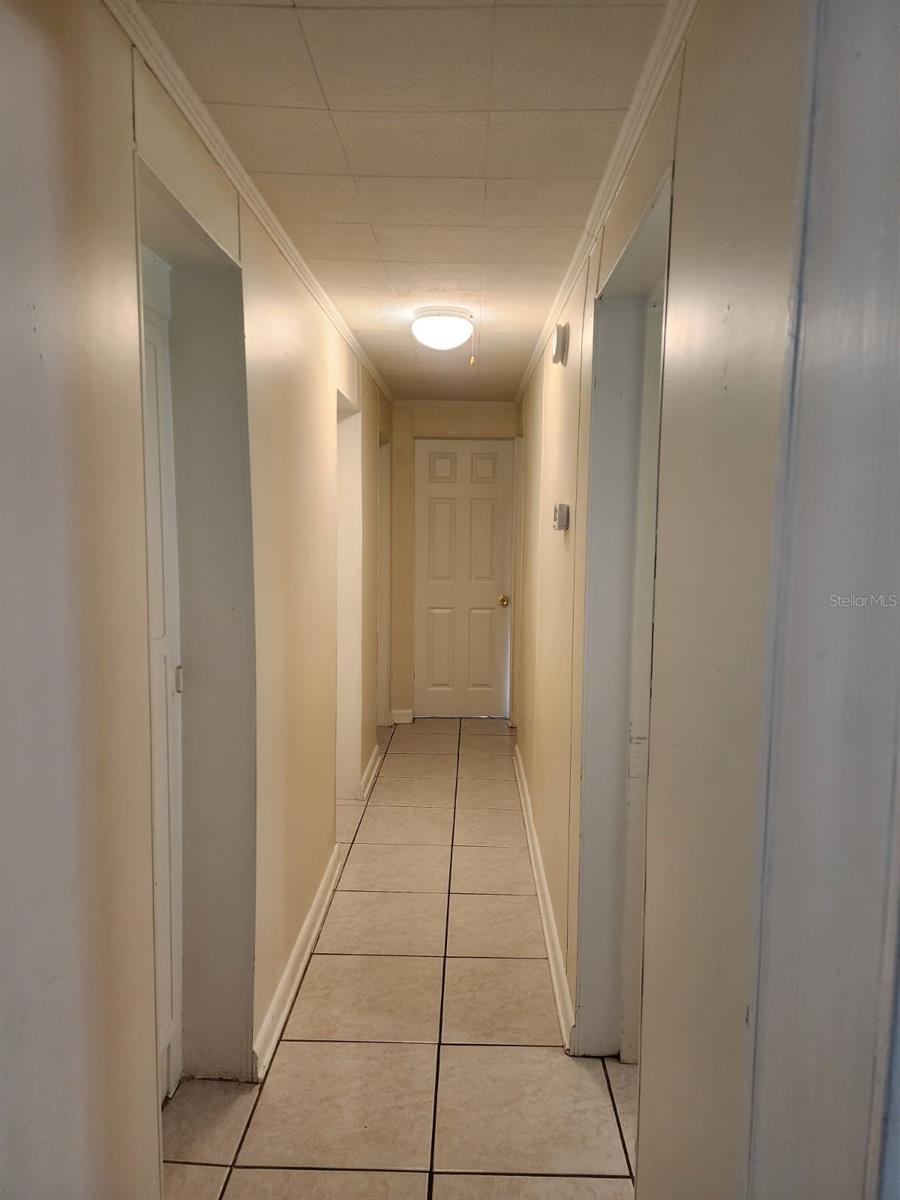 JOSE PARK SUB - Residential Lease