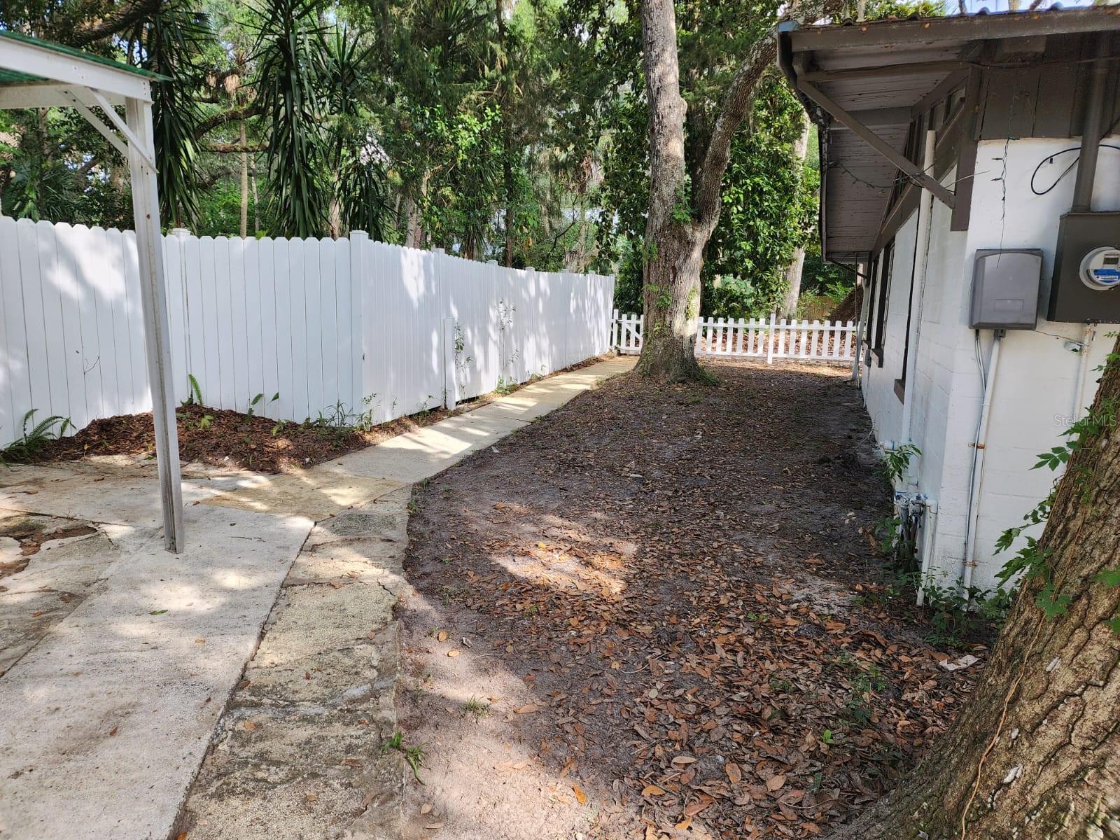 JOSE PARK SUB - Residential Lease