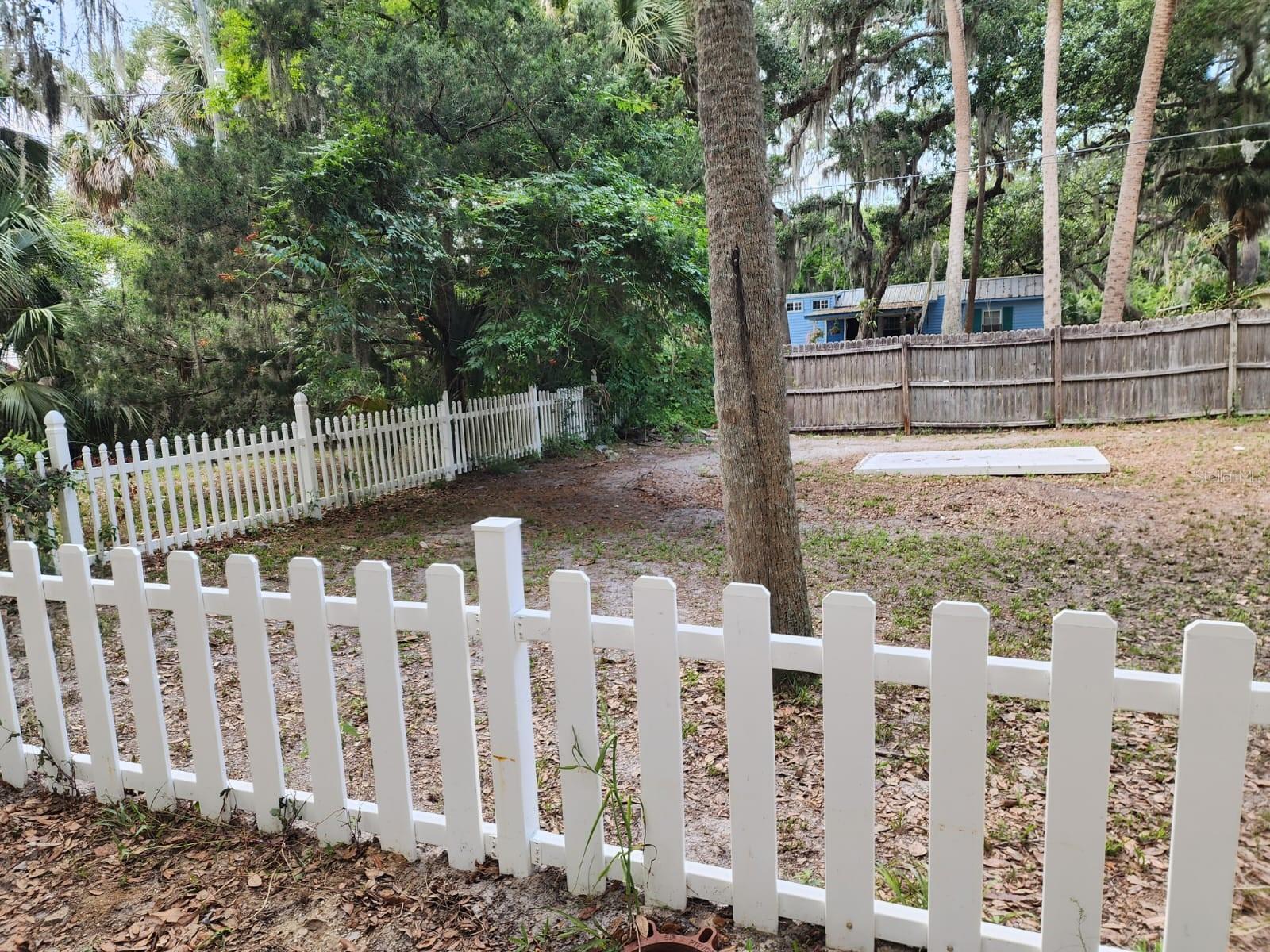 JOSE PARK SUB - Residential Lease