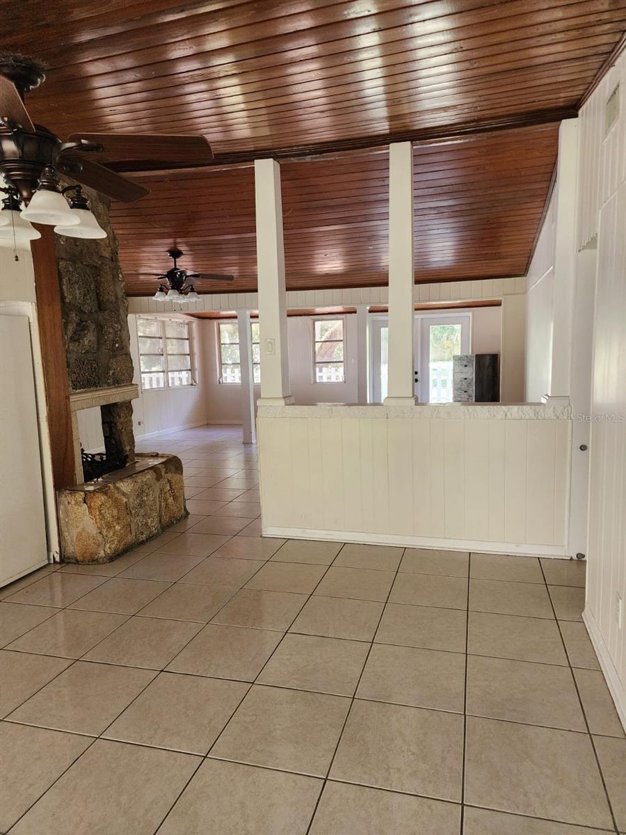 JOSE PARK SUB - Residential Lease