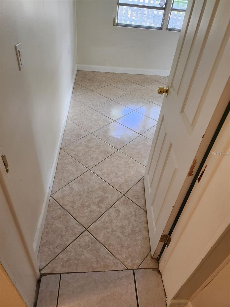 JOSE PARK SUB - Residential Lease