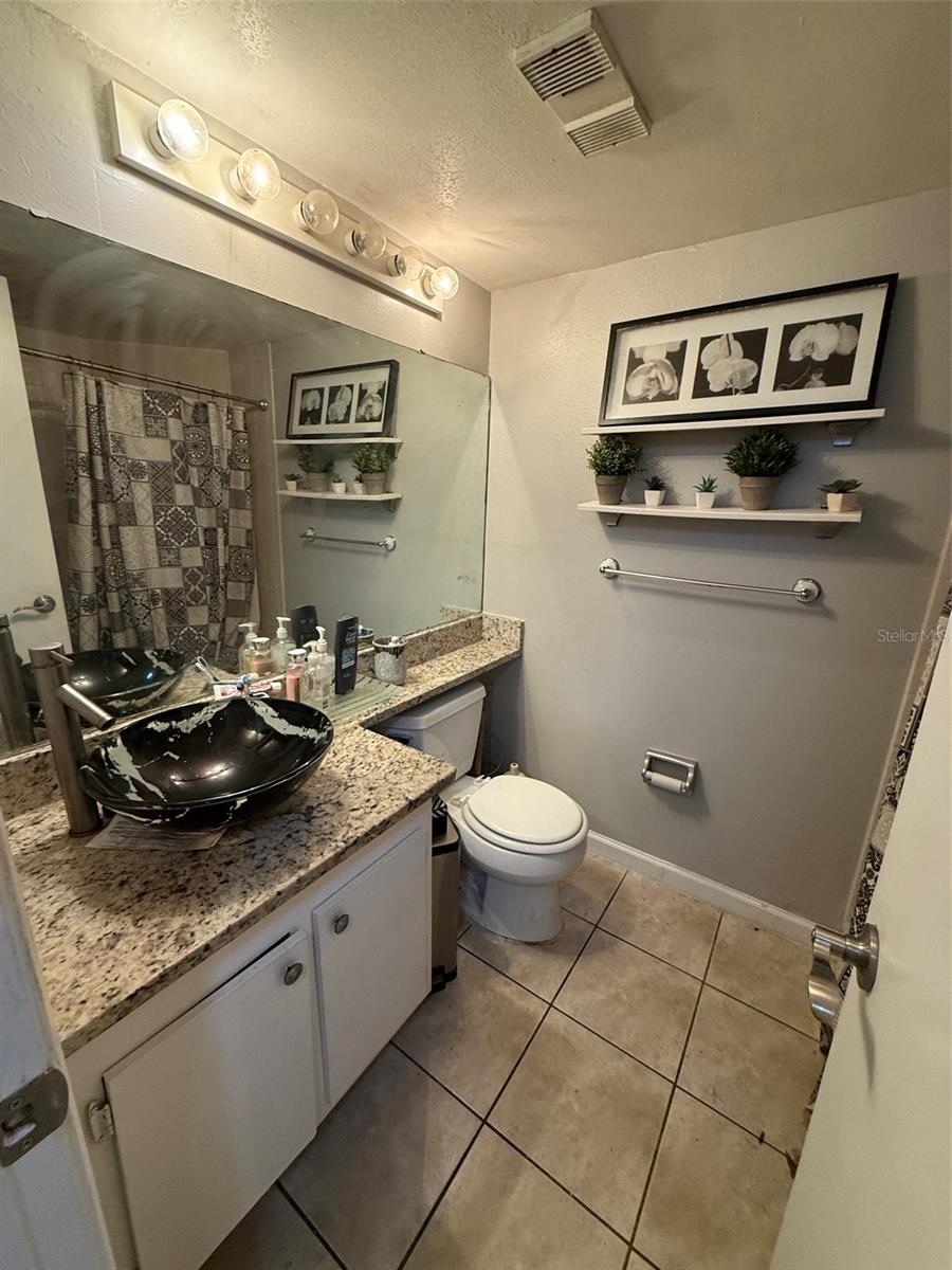SOUTHPOINTE CONDO - Residential