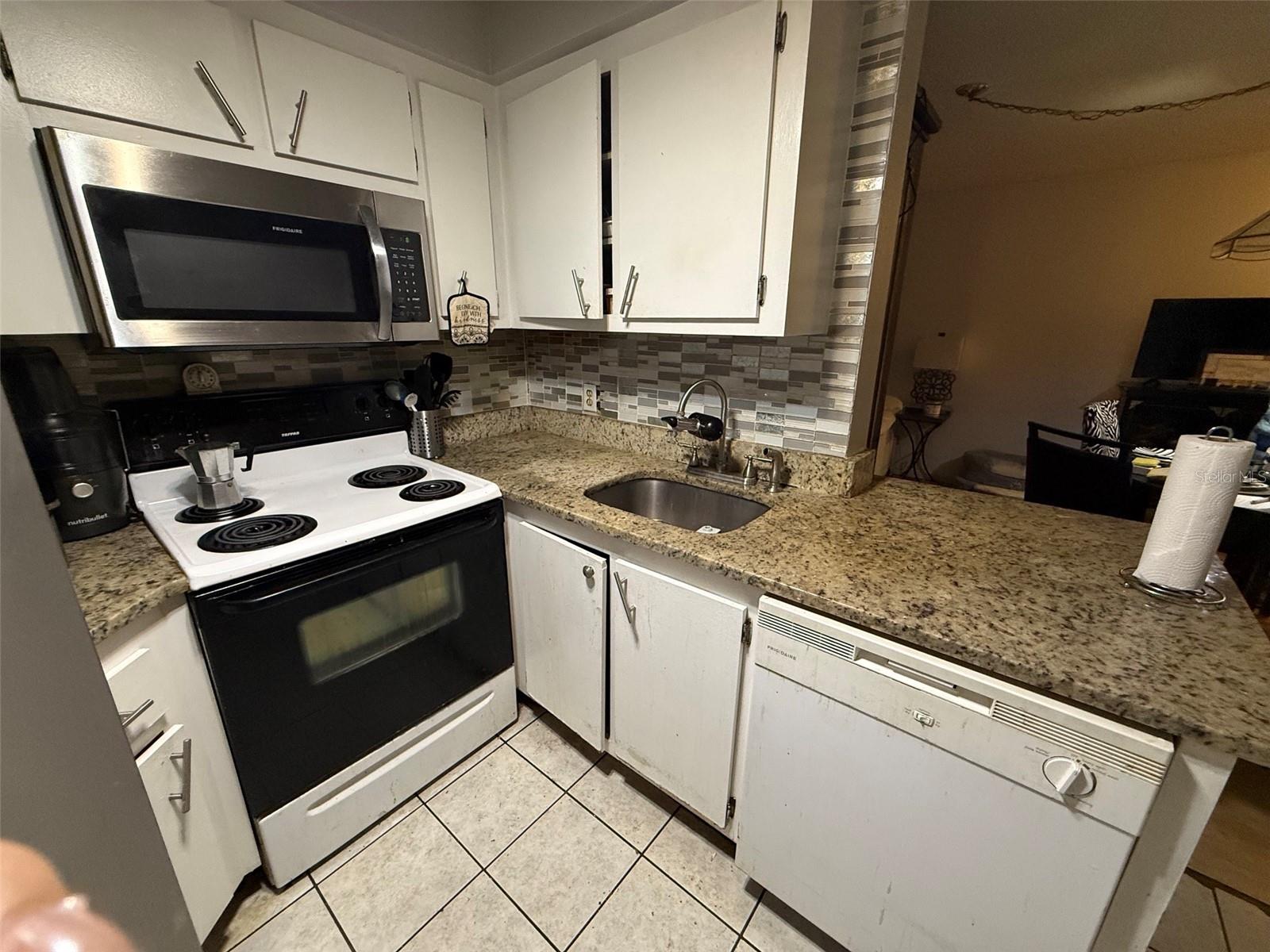 SOUTHPOINTE CONDO - Residential