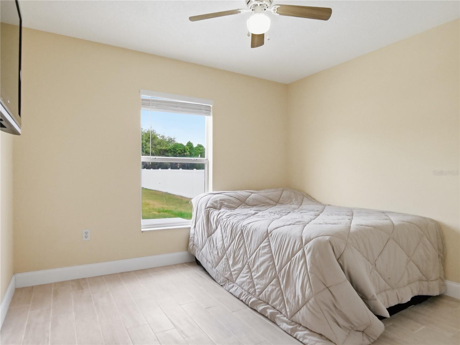 BEVERLY RISE PH 02 - Residential