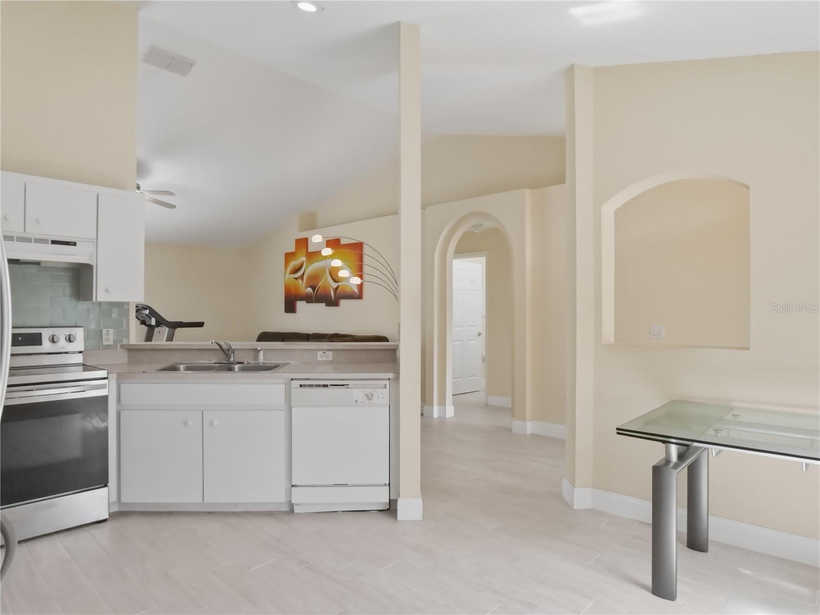BEVERLY RISE PH 02 - Residential