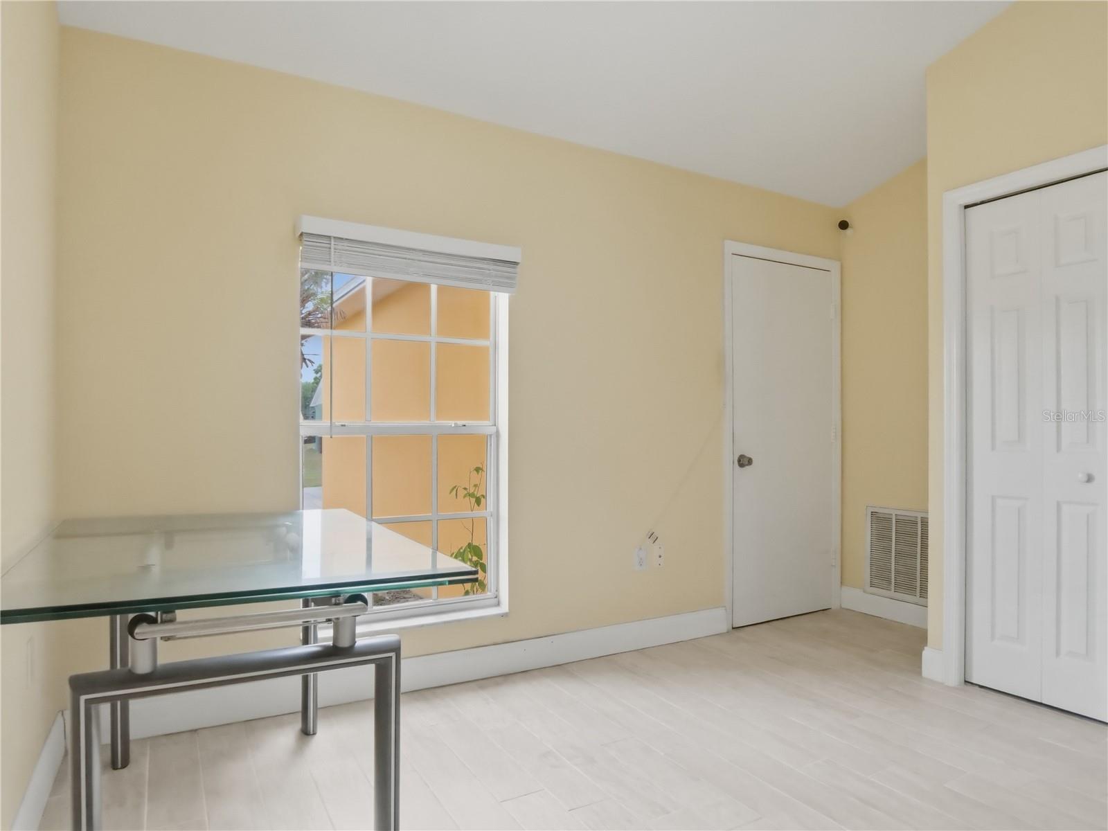 BEVERLY RISE PH 02 - Residential