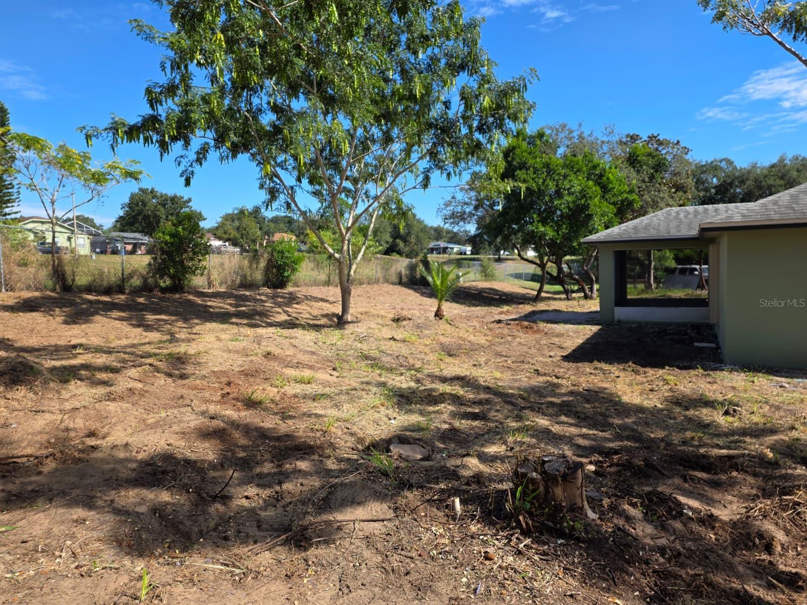 LAKEVIEW MANOR - Residential