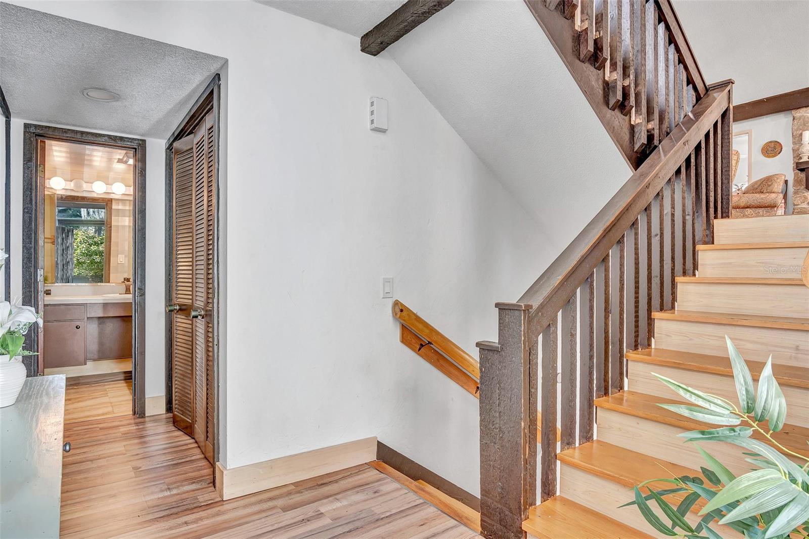 ARROWHEAD GOLF AND COUNTRY CLUB - Residential