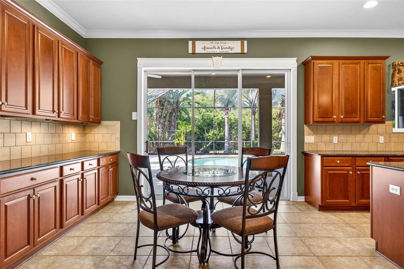 IVY LAKE ESTATES - Residential