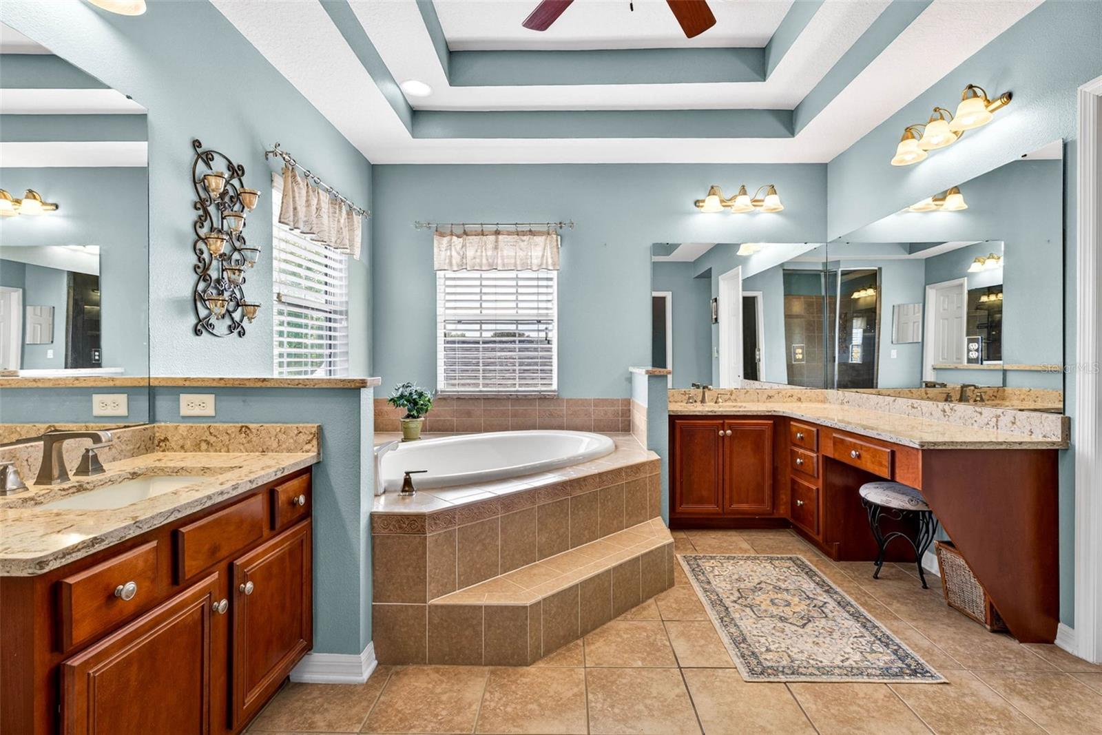 IVY LAKE ESTATES - Residential