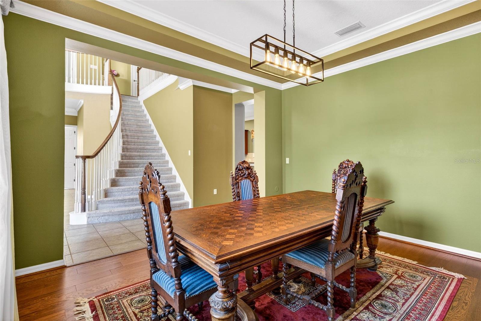 IVY LAKE ESTATES - Residential