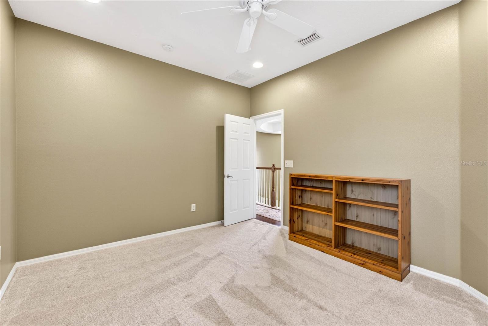 IVY LAKE ESTATES - Residential