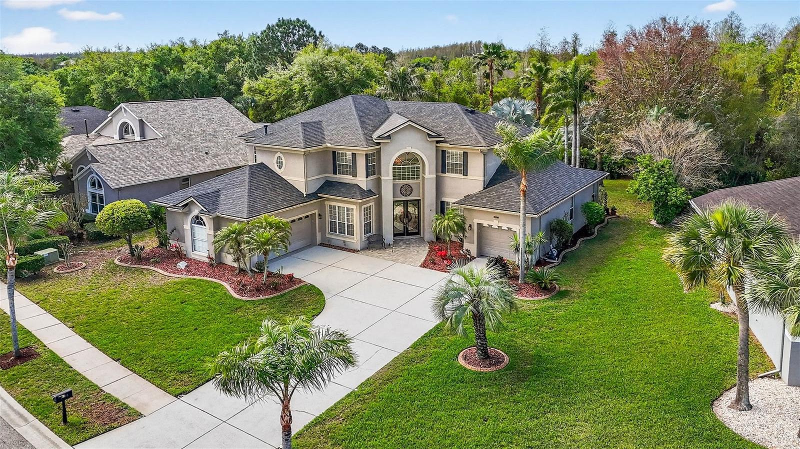 IVY LAKE ESTATES - Residential