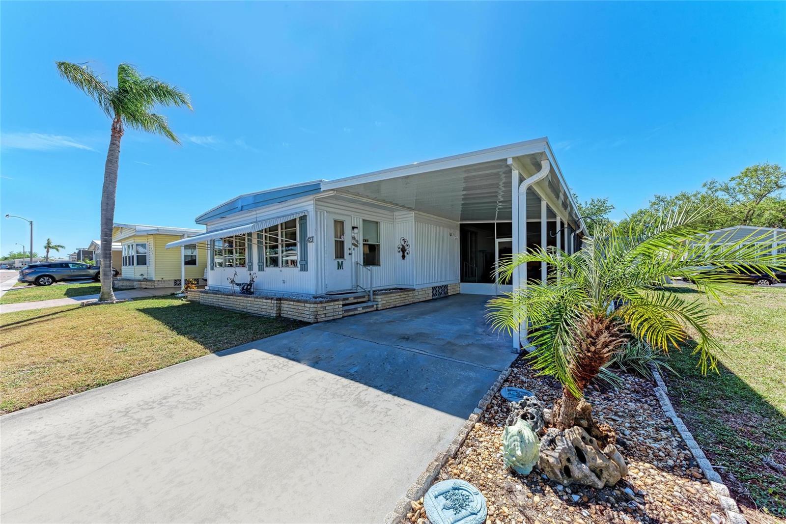 5619 BAYSHORE ROAD 423