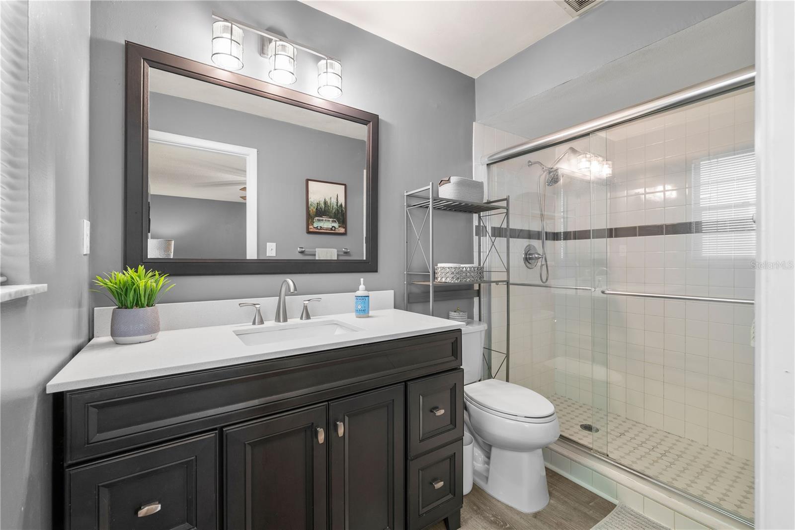 OAK LAKE PARK CONDO - Residential