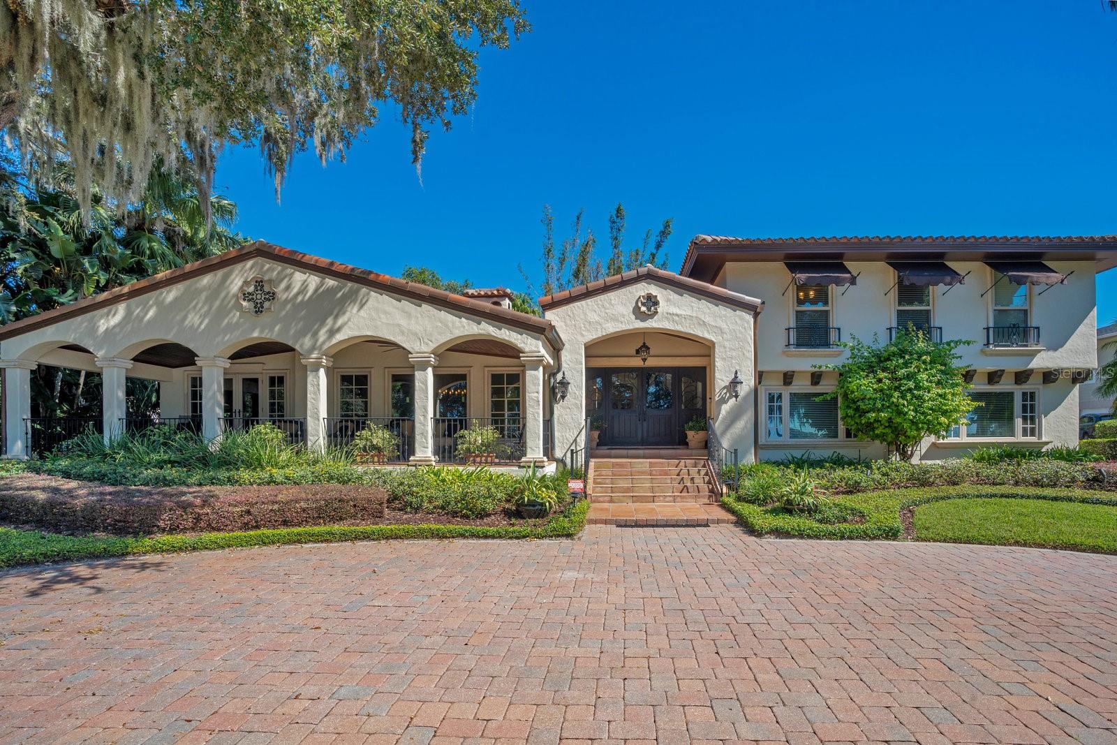 FOREST HILLS - Residential