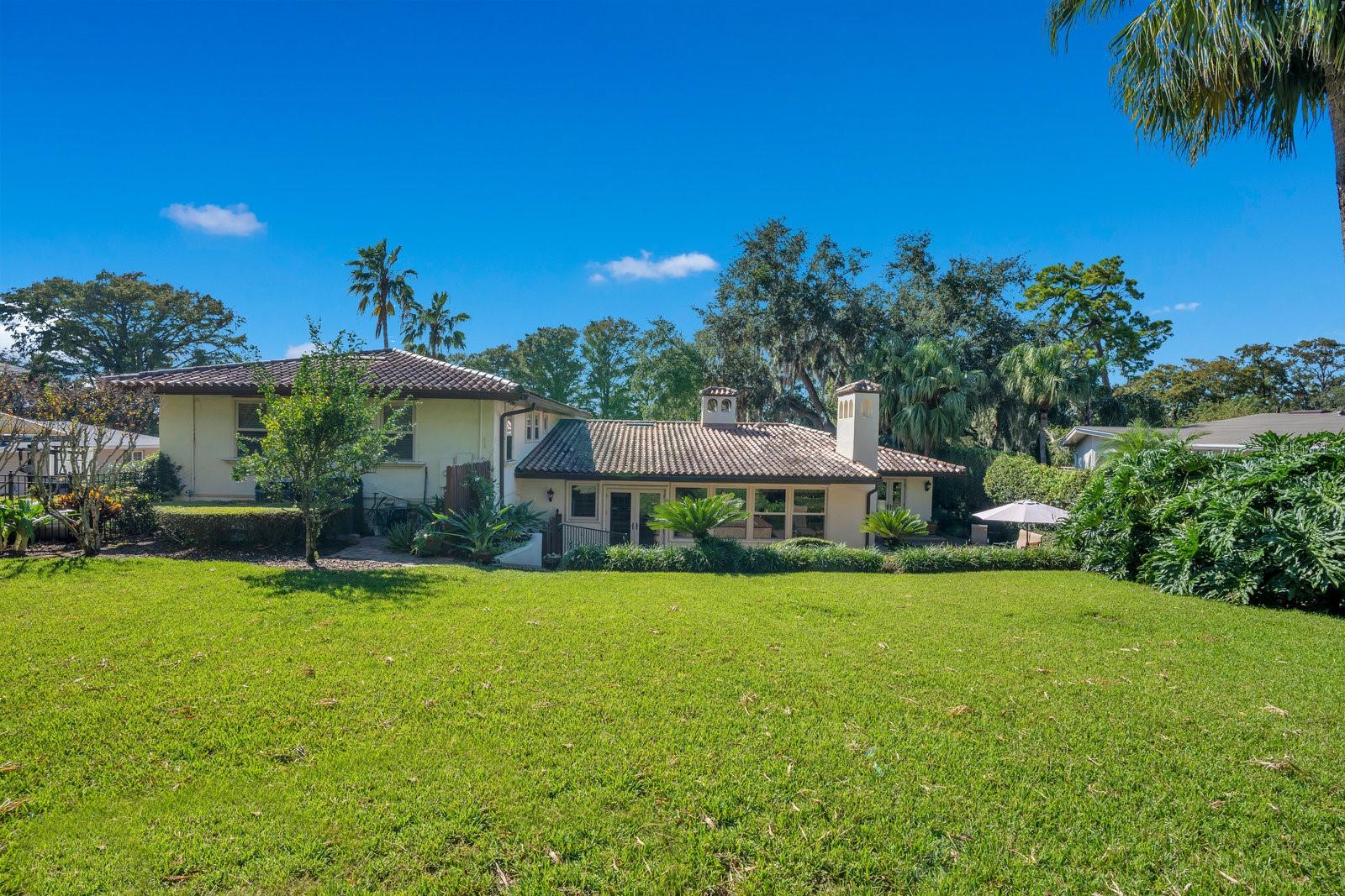 FOREST HILLS - Residential