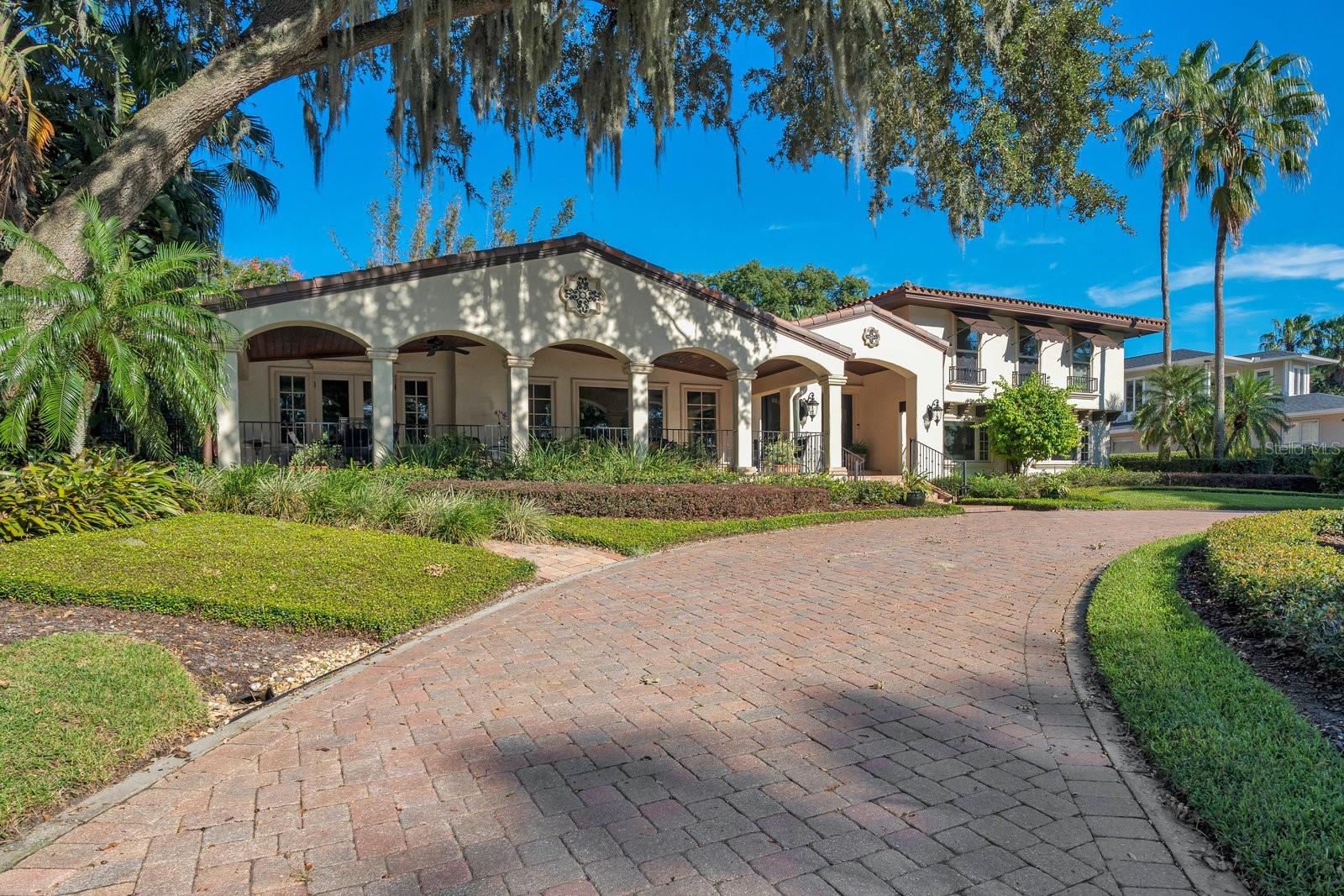 FOREST HILLS - Residential