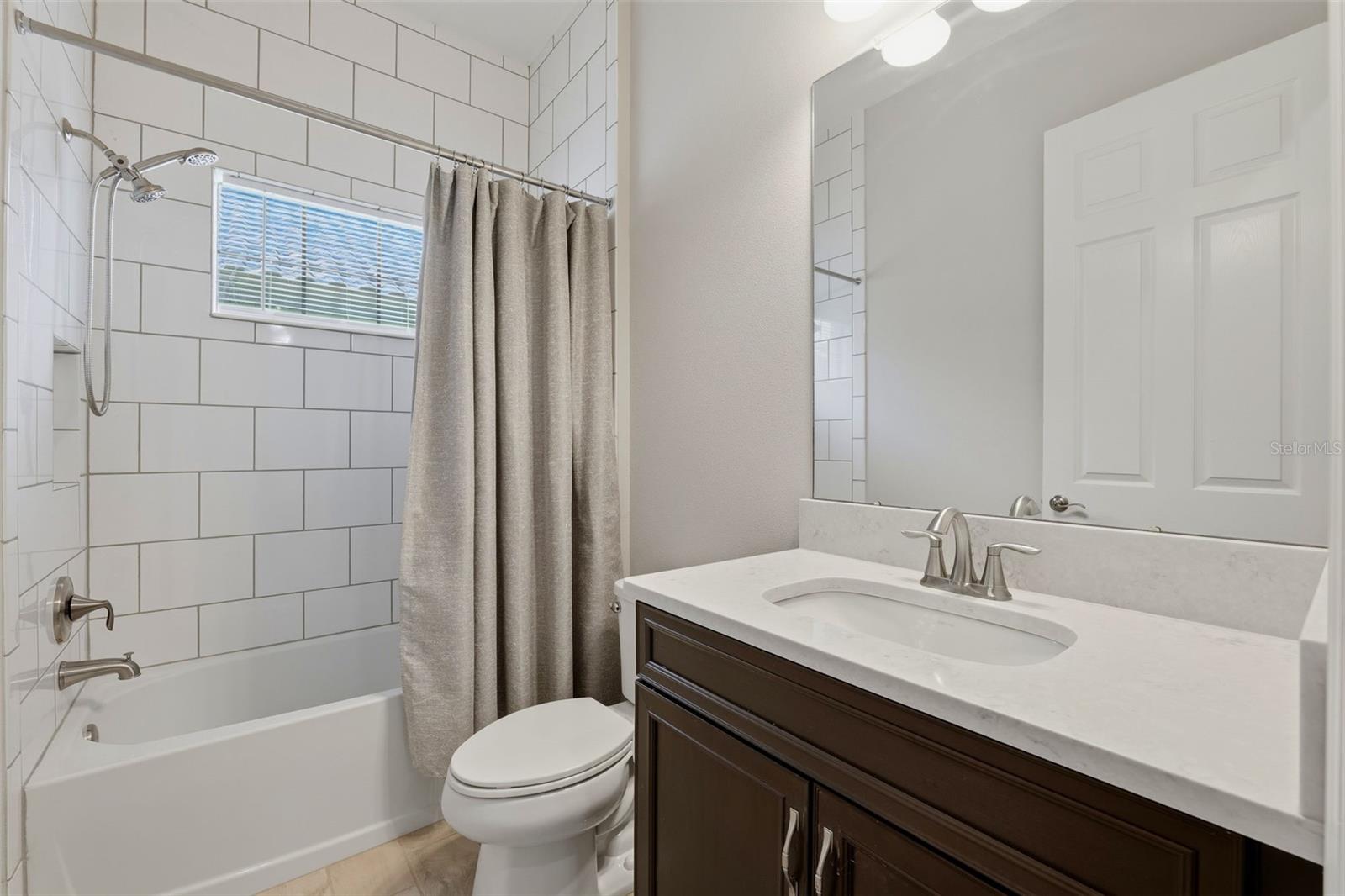 STARKEY RANCH PRCL F PH 2 - Residential Lease